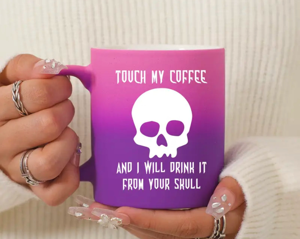 Skull mug 11oz